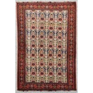 Extremely Rare Persian Carpet Made In Wool And Silk, Late 19th Century.