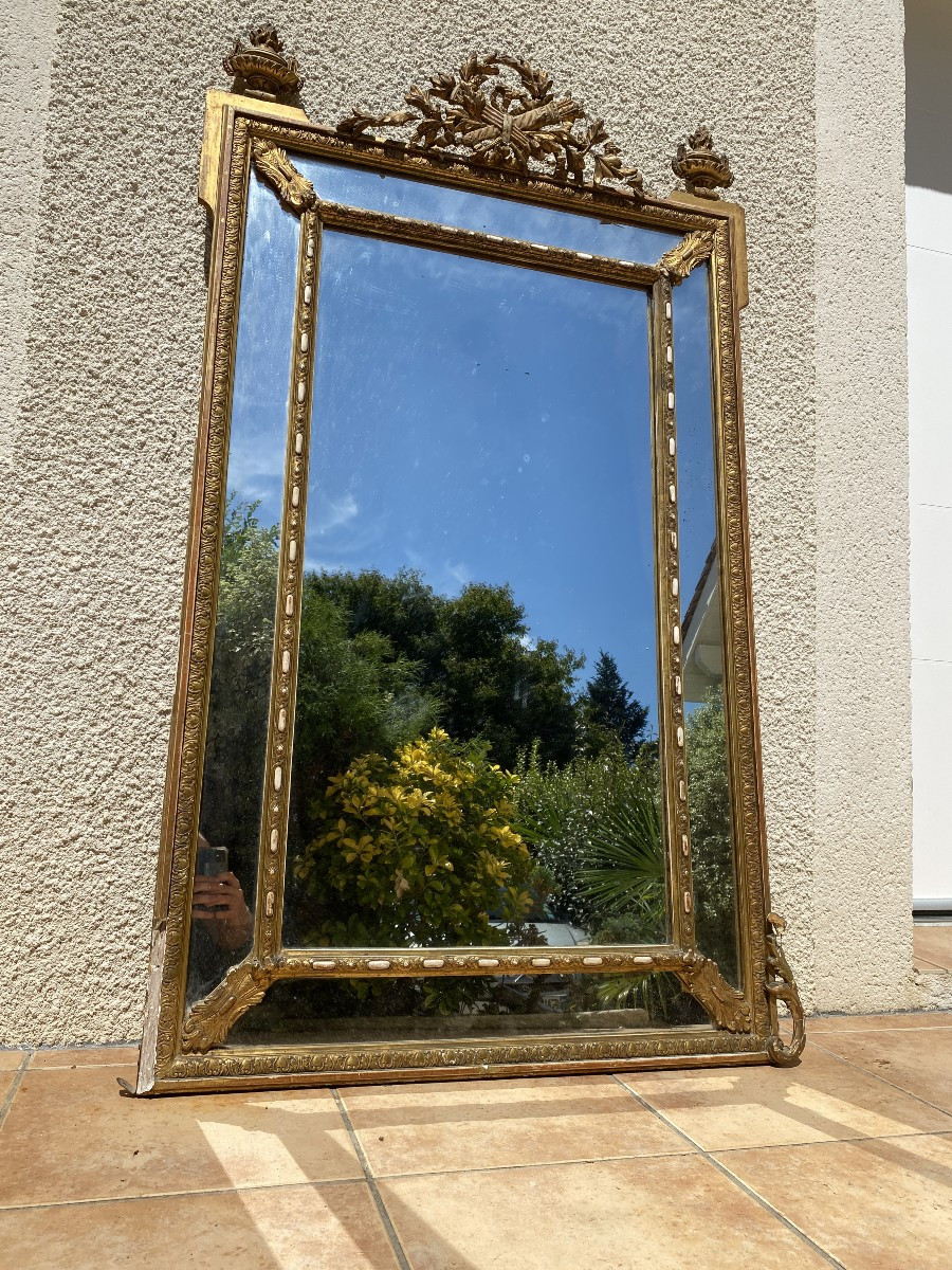 Large Giltwood Pediment Mirror With Glazing Beads, Louis XVI Style, XIXᵉ Century - 90x150 Cm