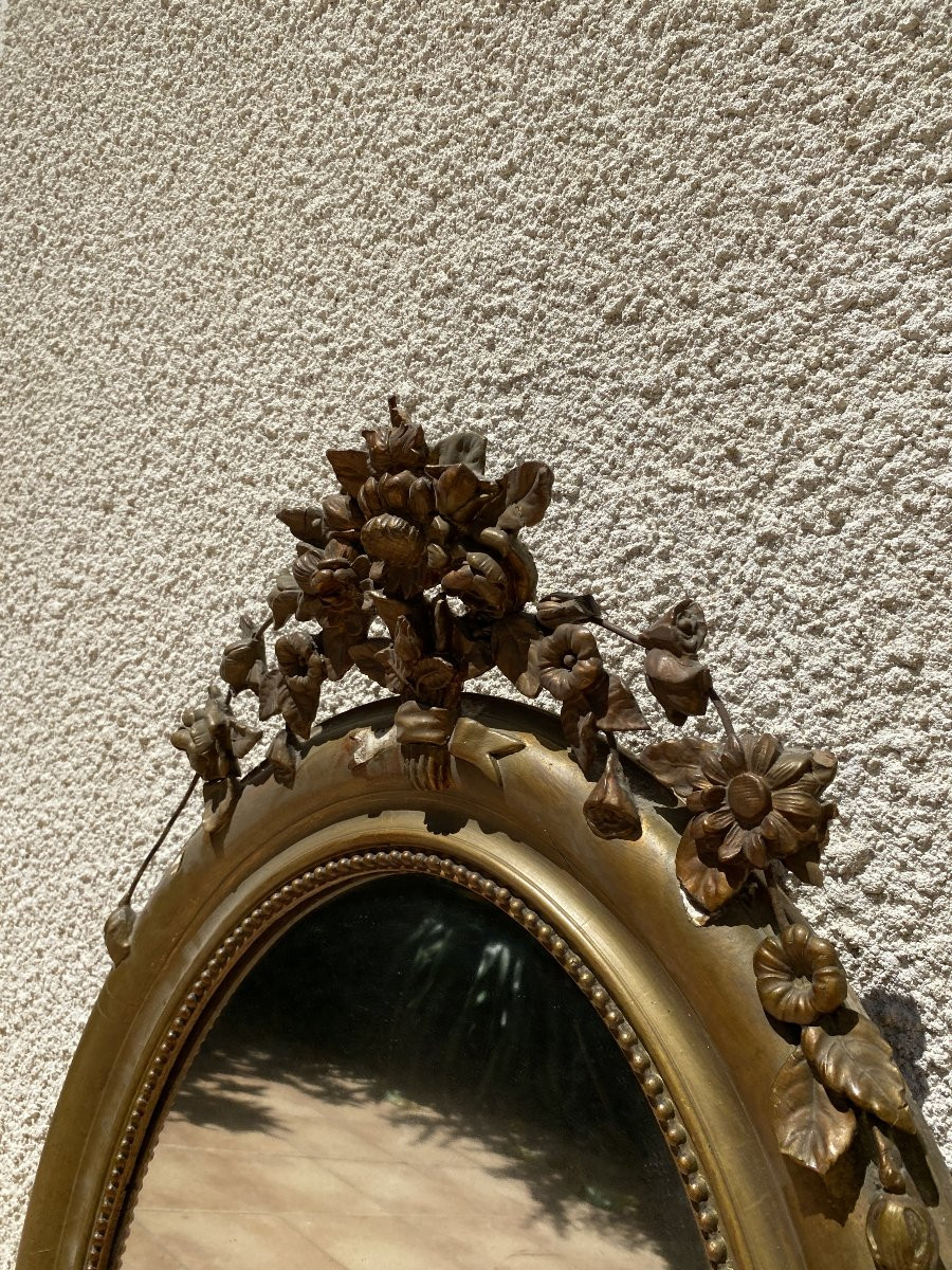 Oval Mirror With Floral Pediment In Carved Gilded Wood, Napoleon III Period – 19th Century - 65x96cm-photo-5