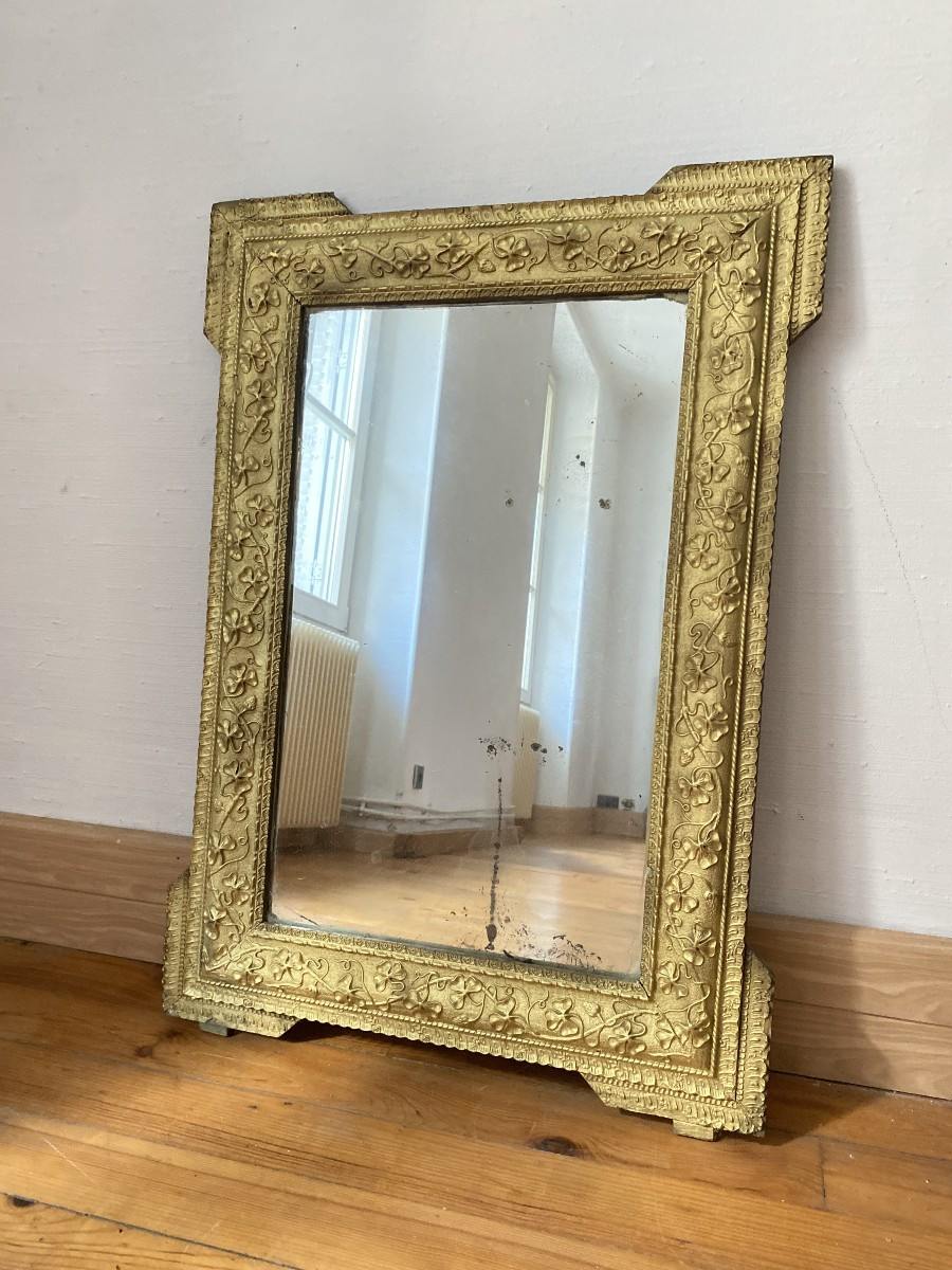 Napoleon III Mirror In Stuccoed And Gilded Wood - 19th Century