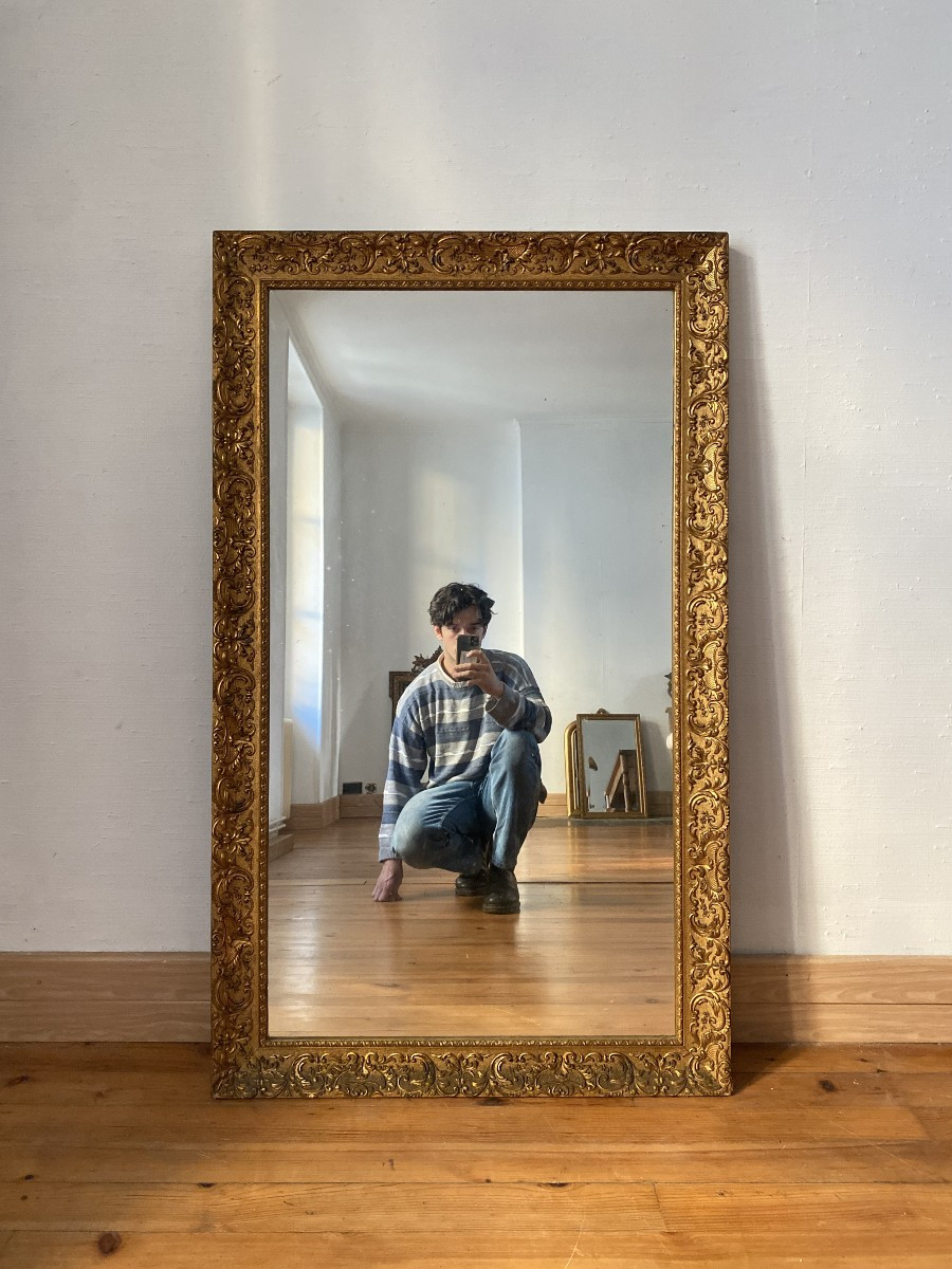 Miroir XIXème style Rocaille en bois doré à la feuille d'or - 81x135 cm