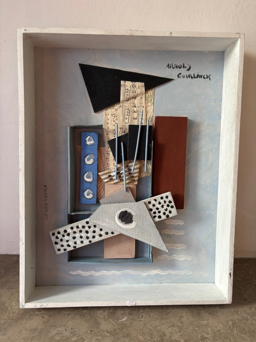 Nature morte moderne signée 