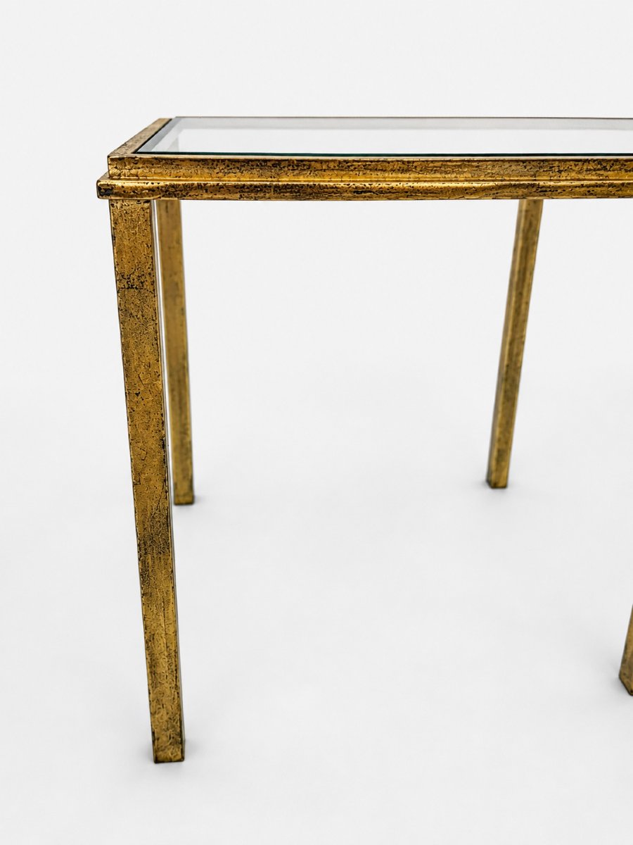 Paire de tables-bouts de canapé en fer martelé et doré, par Robert Thibier, France, vers 1960-photo-1