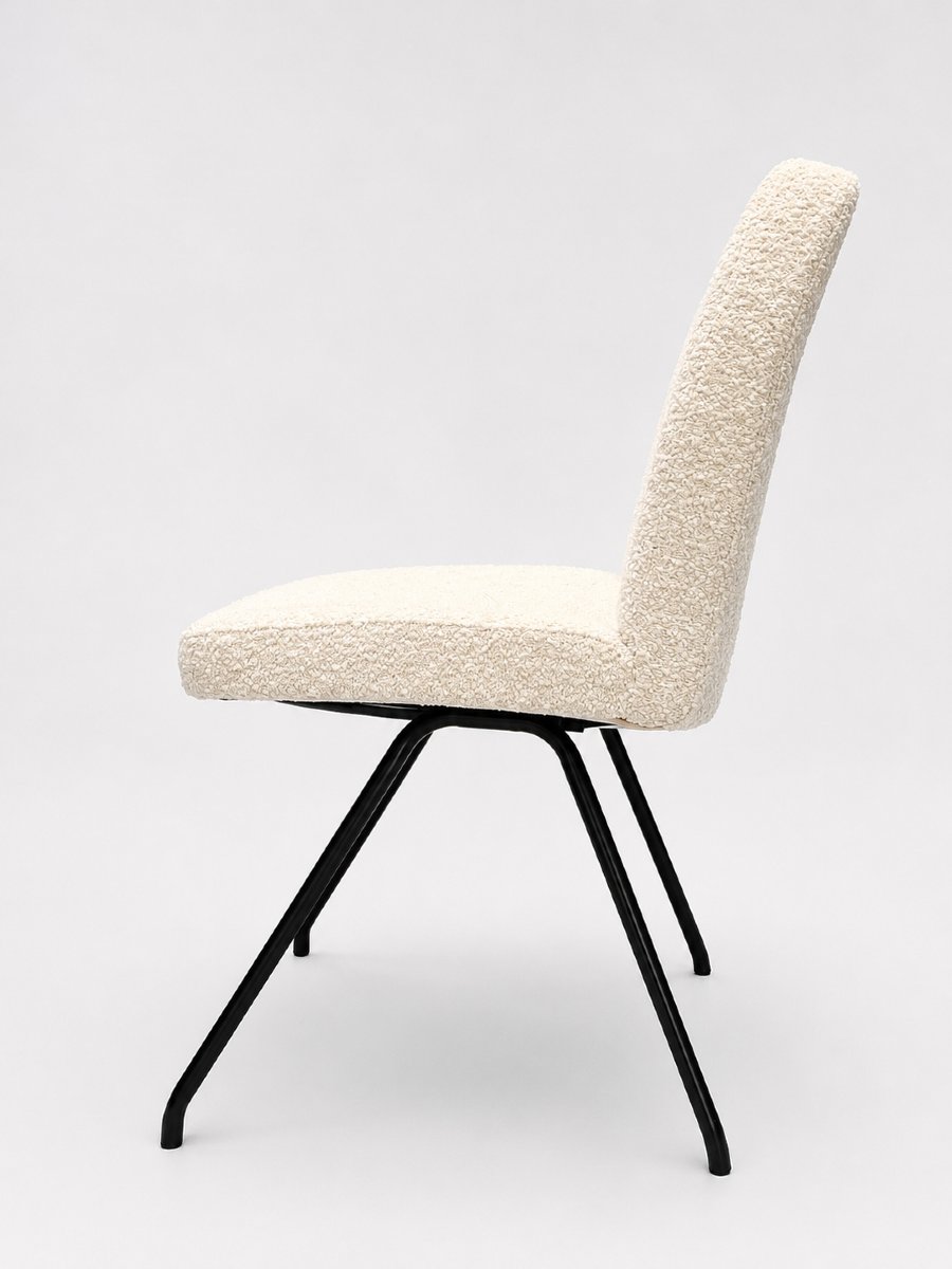 Ensemble de dix chaises modèle 771, par Joseph-André Motte, Éditions Steiner, Paris, vers 1954-photo-3