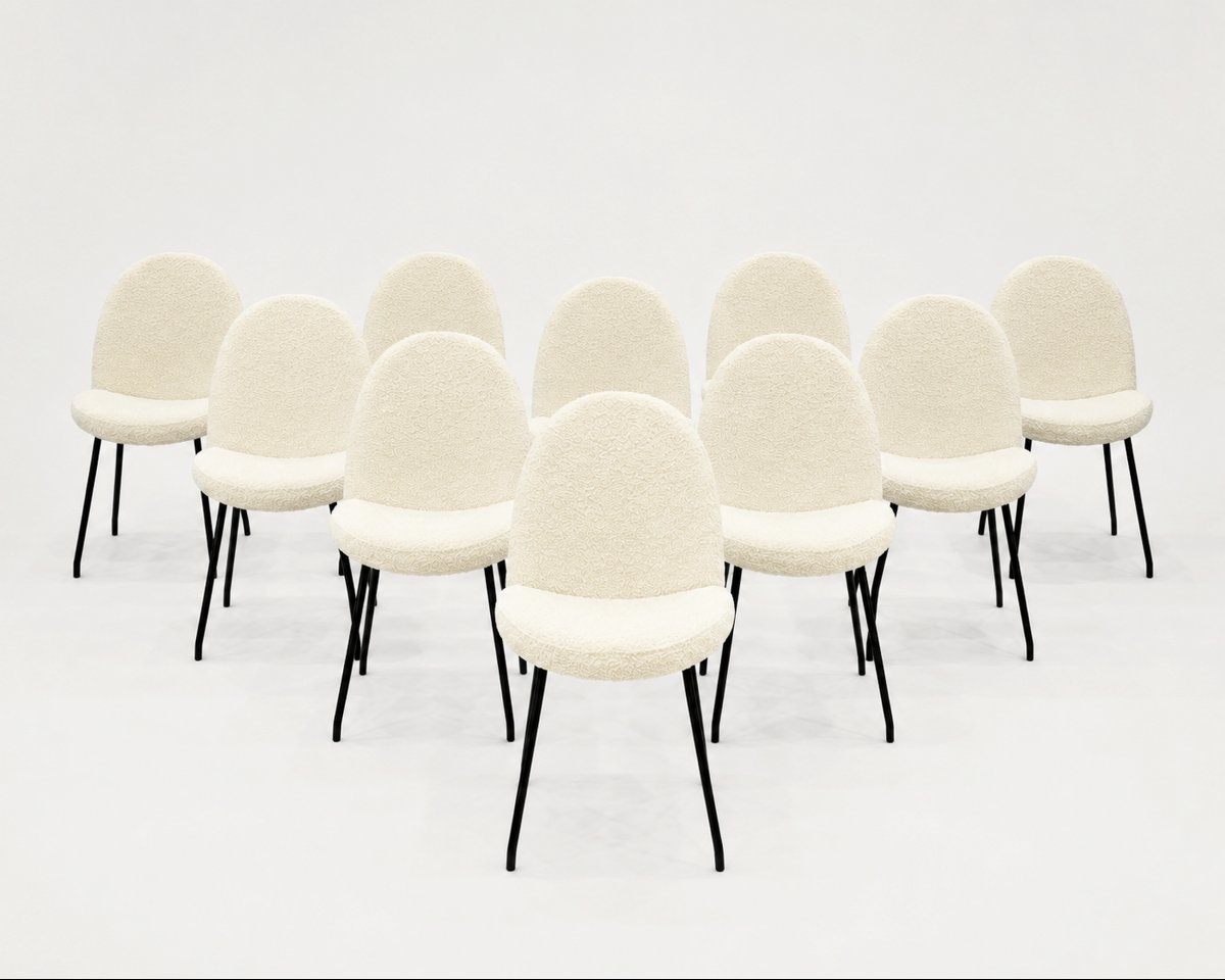 Ensemble de dix chaises modèle 771, par Joseph-André Motte, Éditions Steiner, Paris, vers 1954