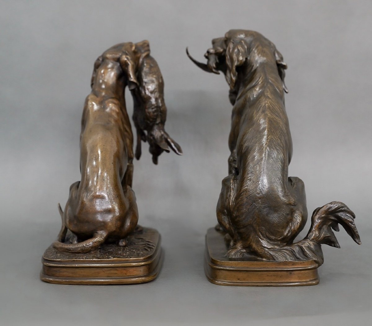 Sculpture - Paire De Chiens De Chasse Aux Gibiers , Ferdinand Pautrot (1832 - 1874) - Bronze-photo-1