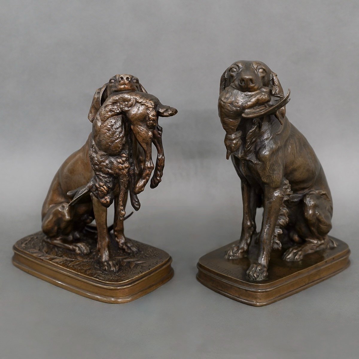 Sculpture - Pair Of Game Hunting Dogs , Ferdinand Pautrot (1832 - 1874) - Bronze