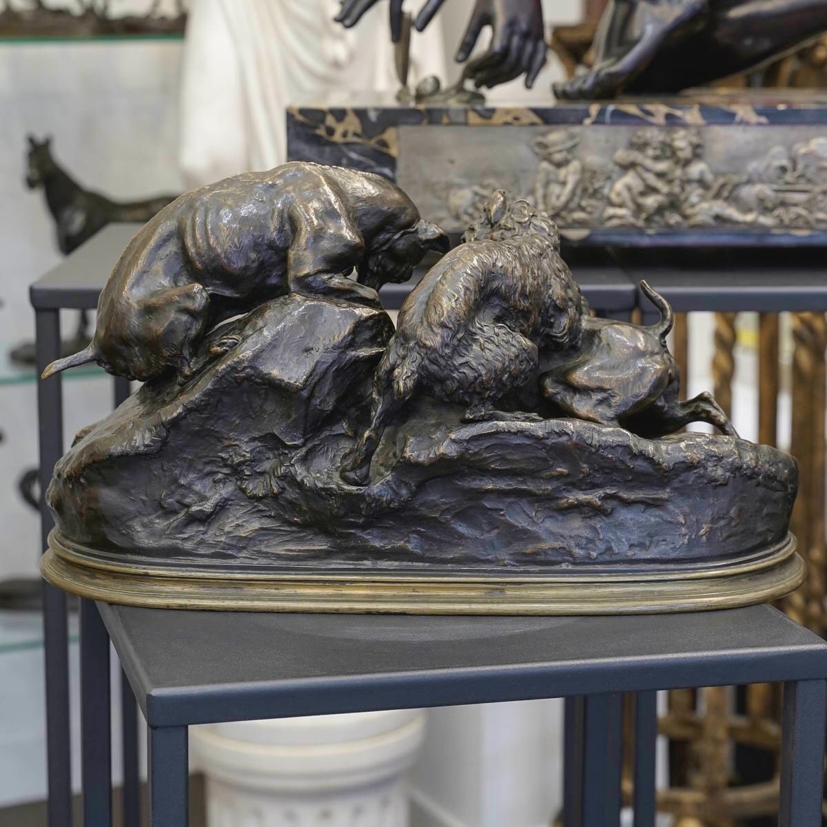 Groupe En Bronze  " Chiens Au Terrier " , Pierre - Jules Mêne (1810-1879)-photo-3