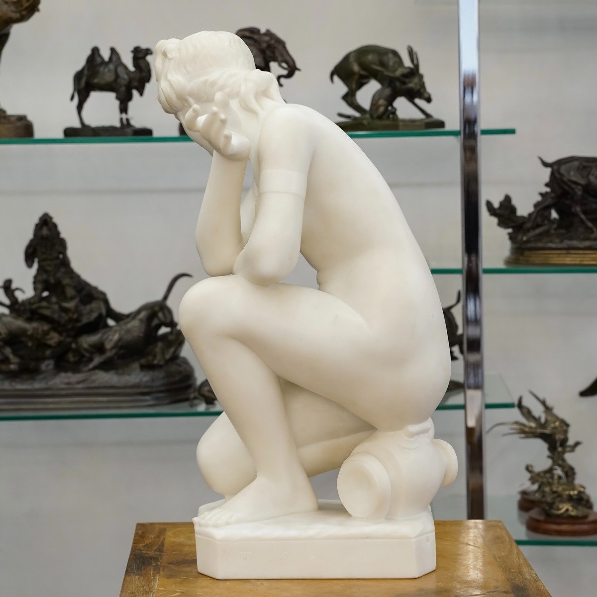Sculpture - Venus Crouching , Doidalsas De Bithynie - Marble-photo-1