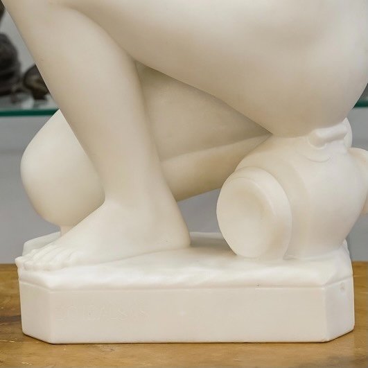 Sculpture - Venus Crouching , Doidalsas De Bithynie - Marble-photo-5