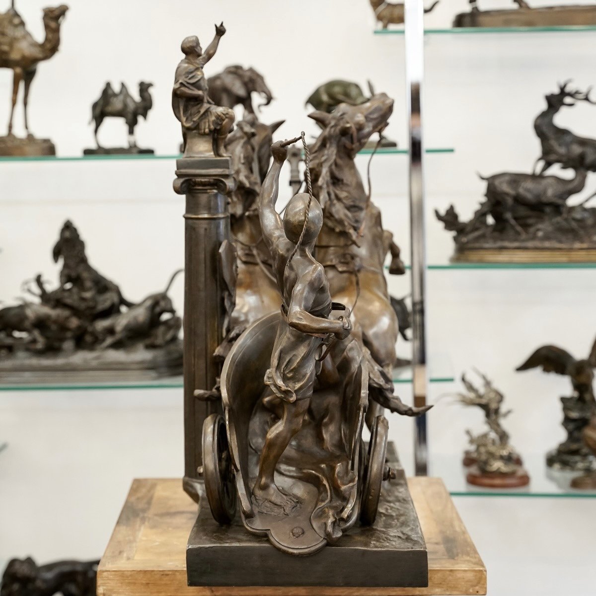 Sculpture - " Ave Cesar Te Victor Salvet ",  Emile - Louis Picault (1833-1915) -photo-4