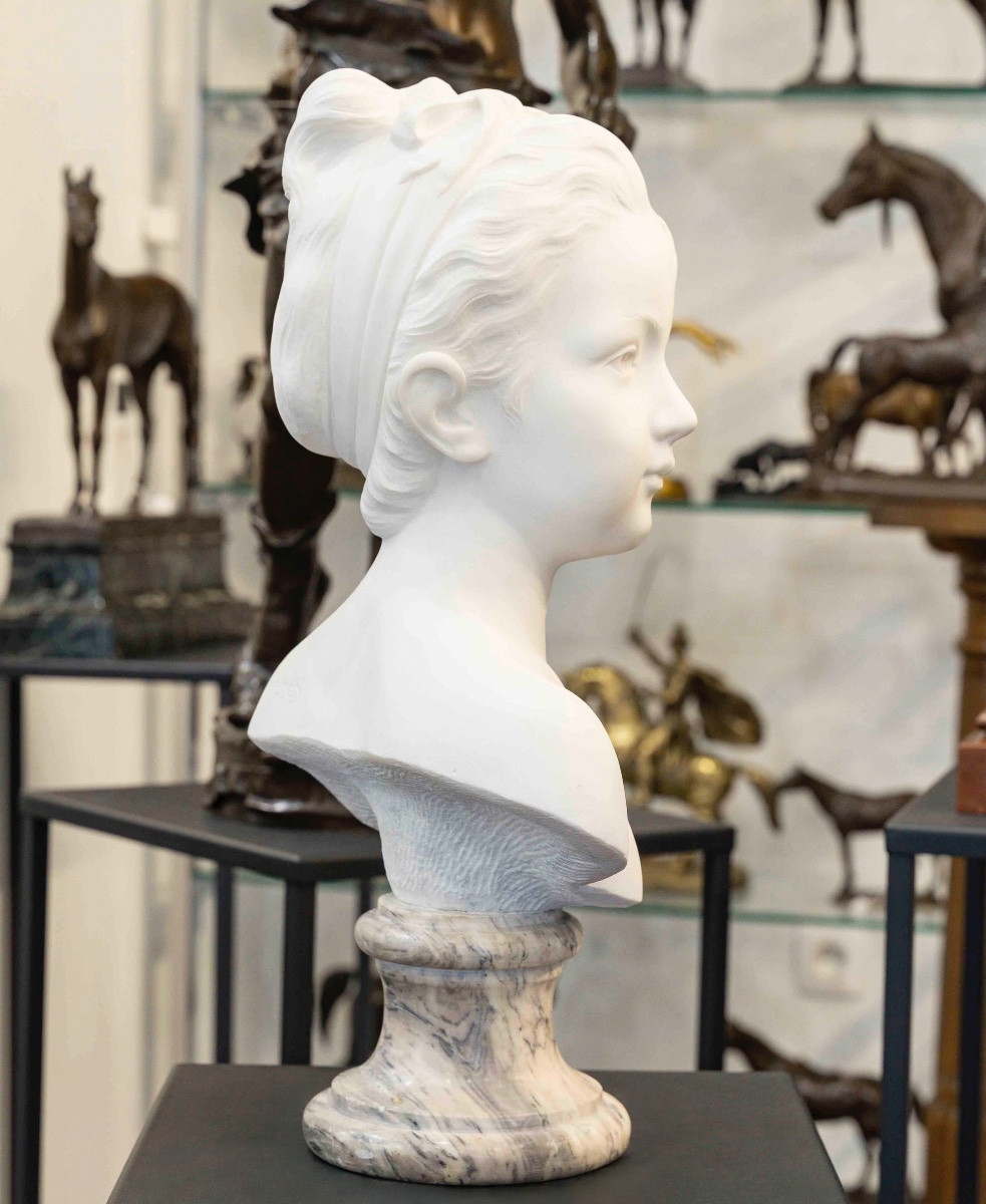 Bust Of Mary - Louise Brongniart , Jean - Antoine Houdon (1741-1828) - Marble -photo-2