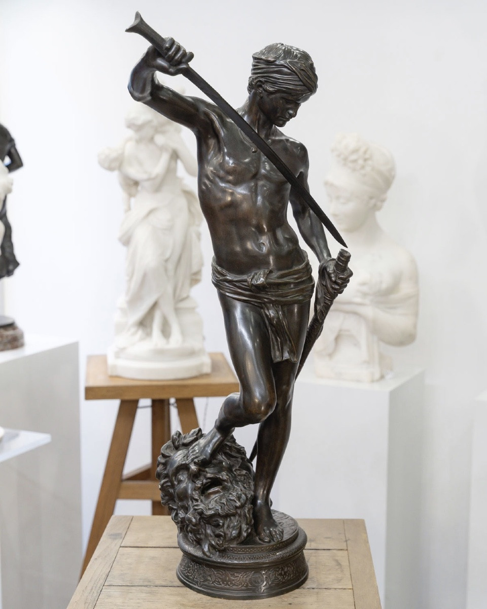 Sculpture - David Vainqueur De Goliath , Marius - Jean - Antonin Mercié (1845-1916) - Bronze -photo-2