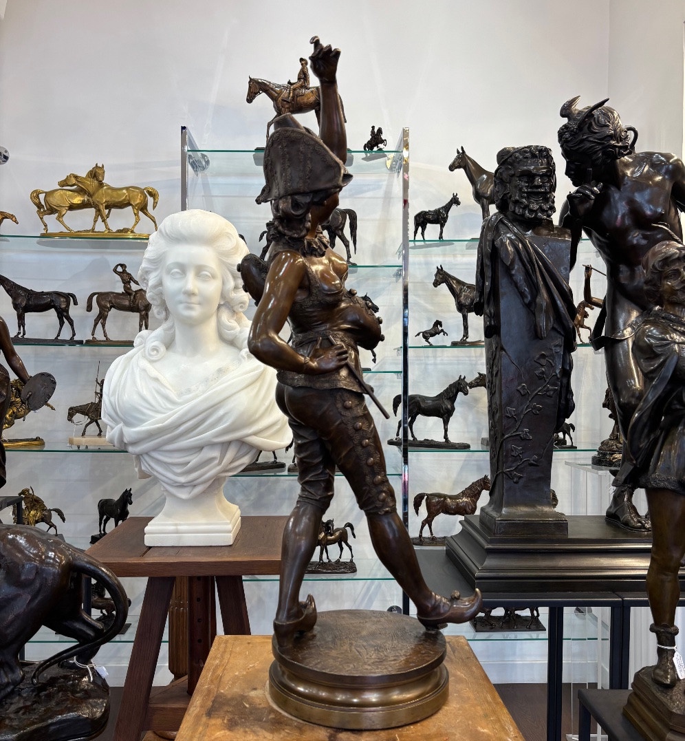 Sculpture - Arlequine , Henri Émile ALLOUARD (1844 - 1929) - Bronze -photo-3