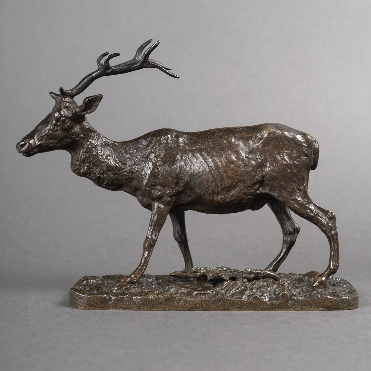 SCULPTURE - LE CERF MARCHANT , PIERRE - JULES MÊNE (1810-1879) - BRONZE