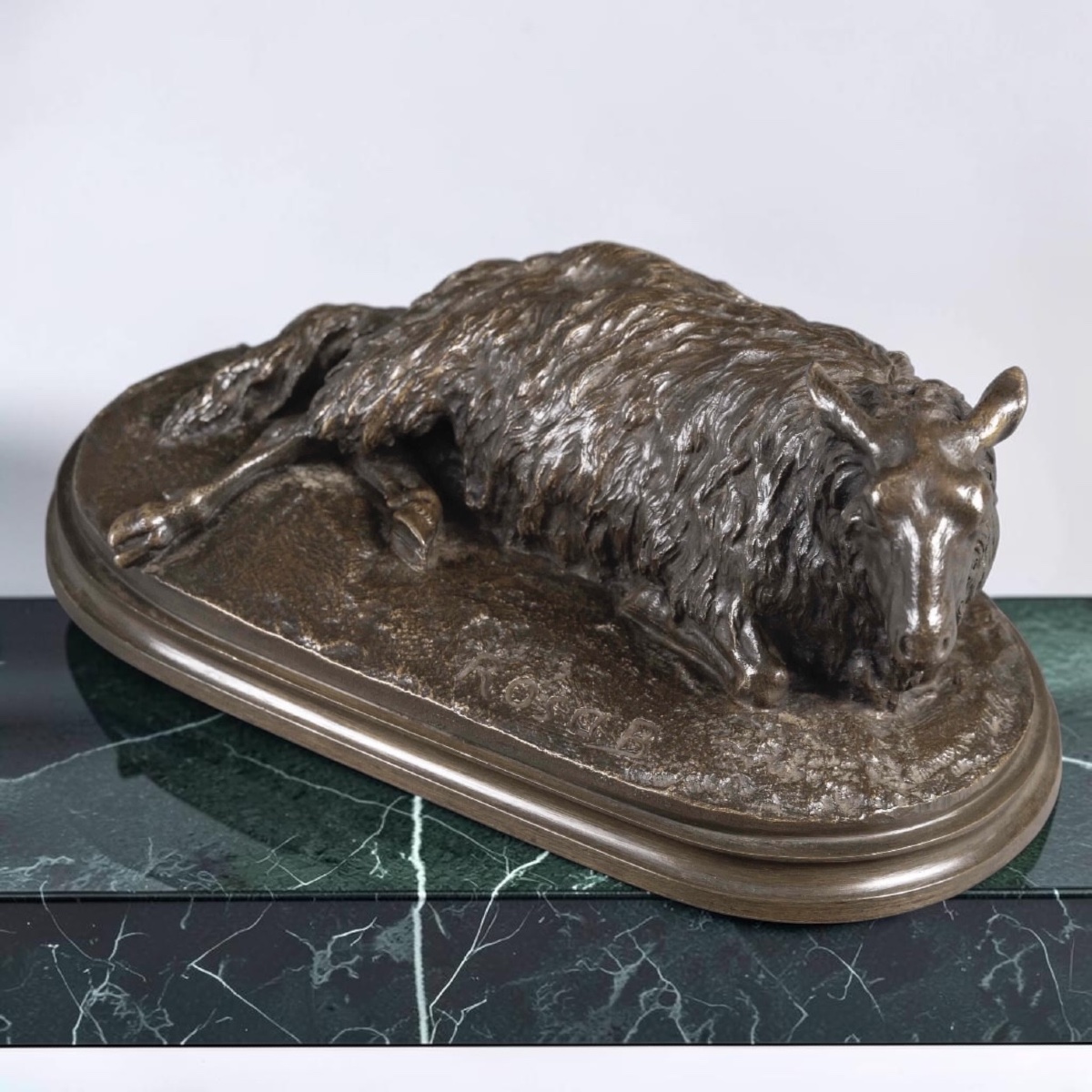 SCULPTURE - MOUTON COUCHÉ , ROSA BONHEUR (1822-1899) - BRONZE-photo-1