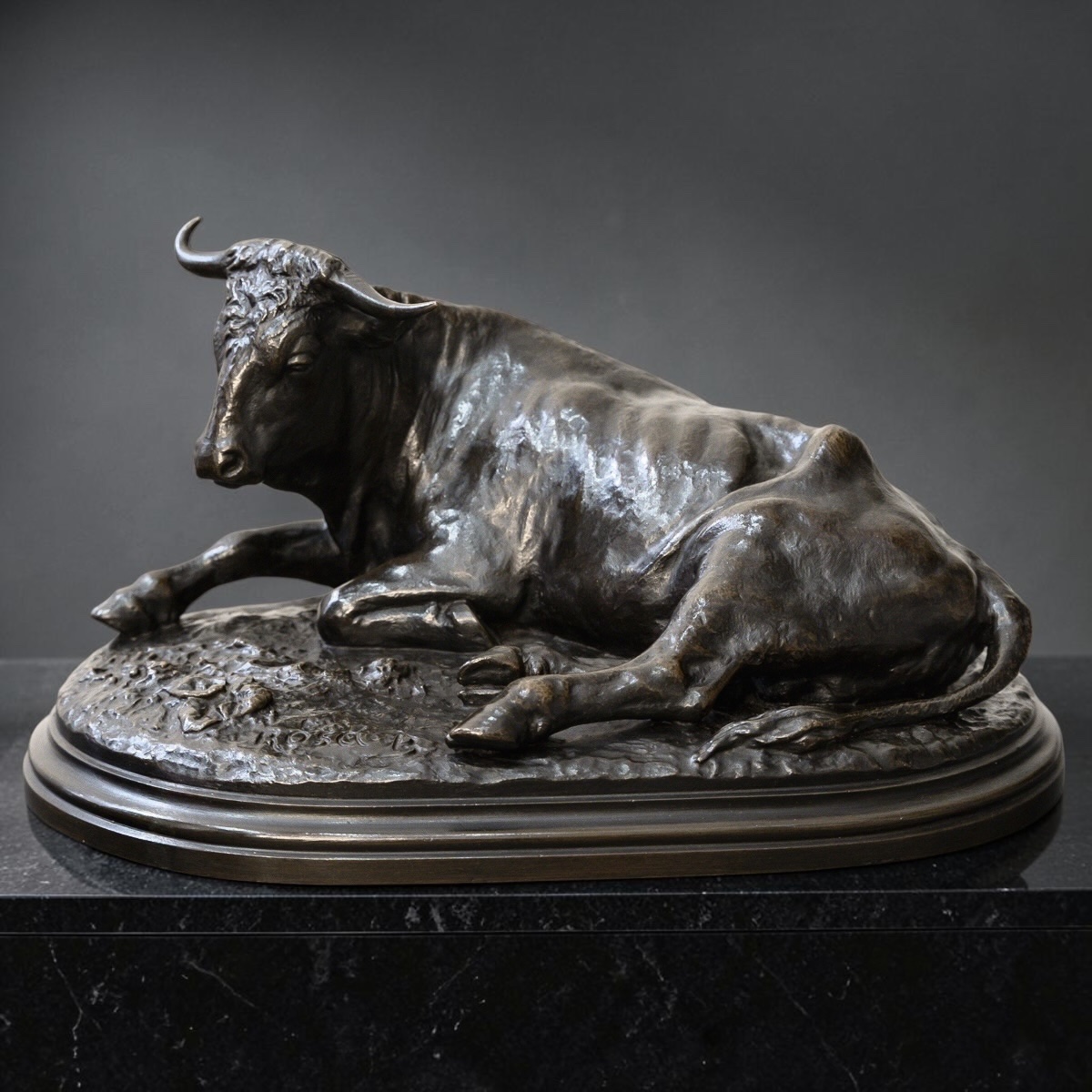 SCULPTURE - LE TAUREAU COUCHÉ , ROSA BONHEUR (1822-1899) - BRONZE