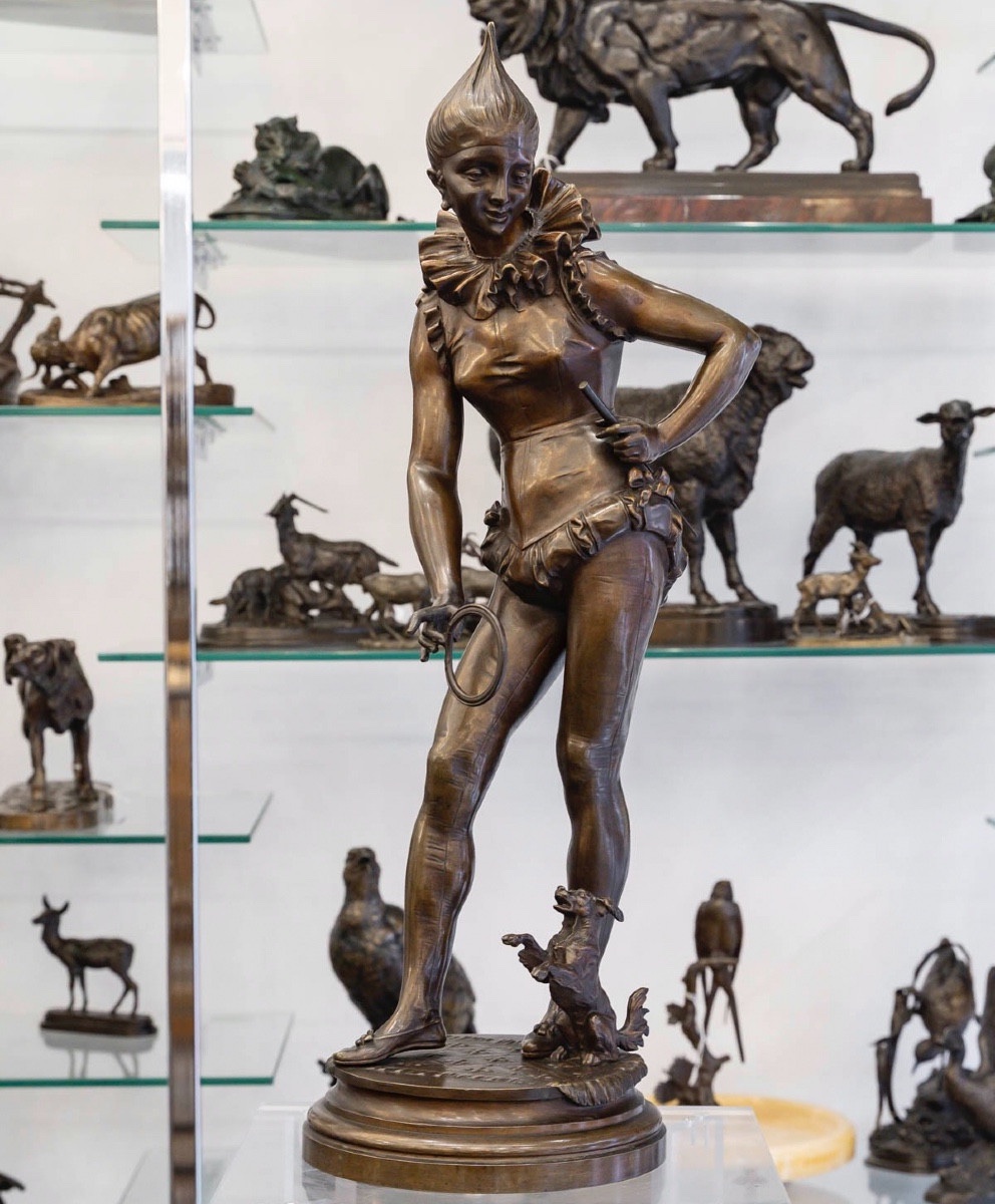 SCULPTURE - LA DRESSEUSE DE CHIEN , VINCENT DÉSIRÉ FAURE DE BROUSSÉ (1843-1908) - BRONZE  