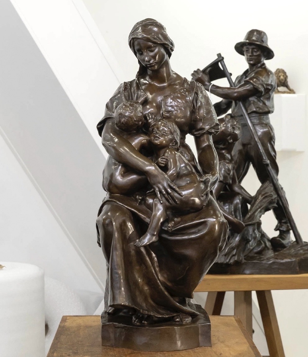 Sculpture - Motherhood, Paul Dubois (1829–1905) - Bronze  