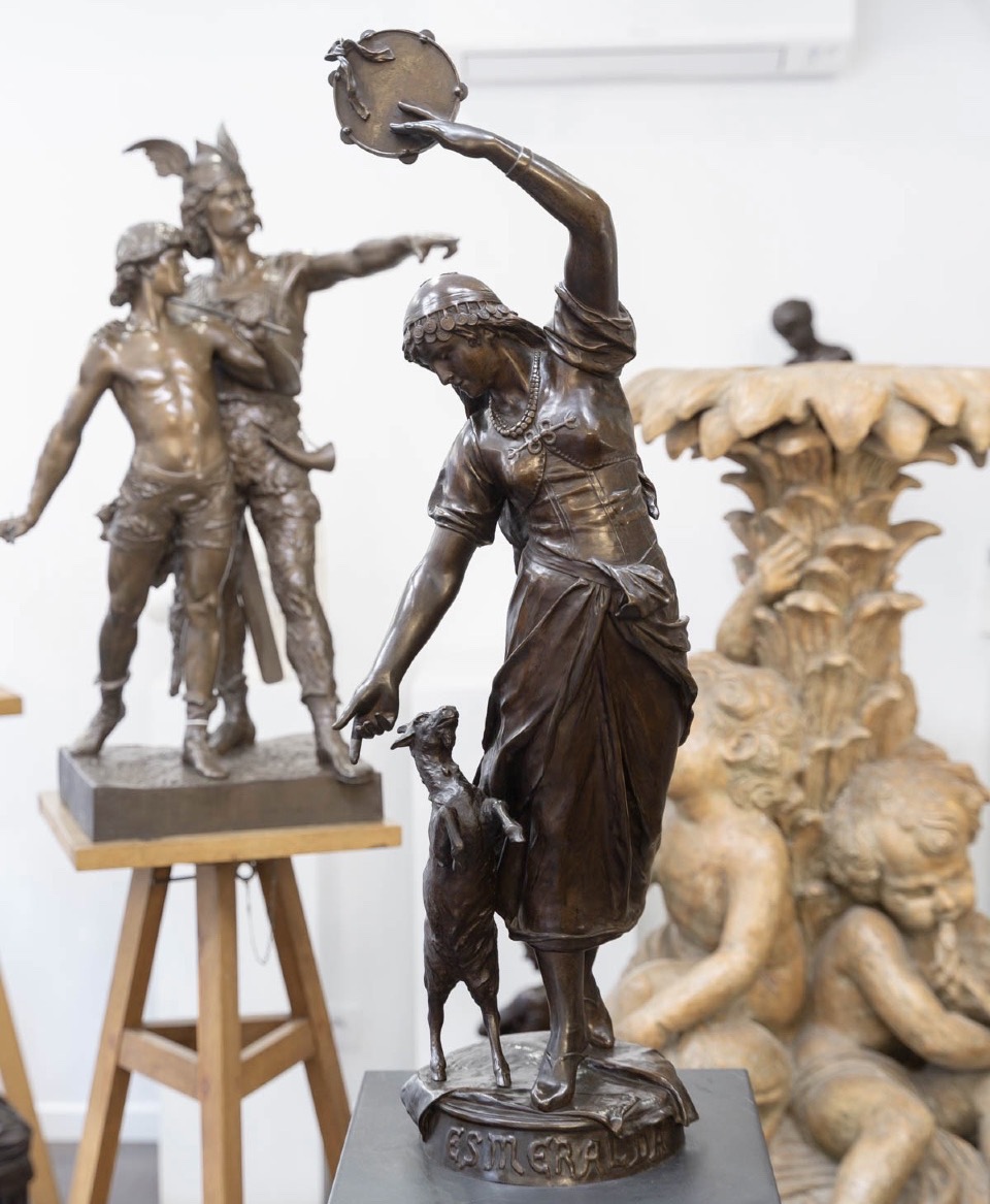 Sculpture - Esmeralda , Eugène Marioton (1854-1933) - Bronze  