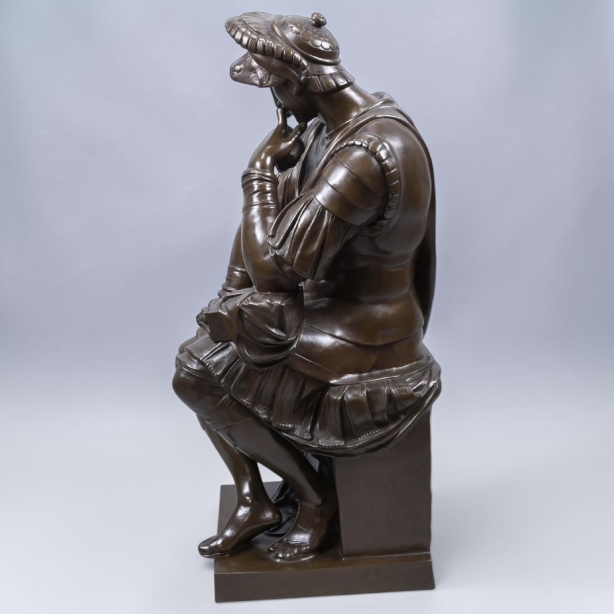 Sculpture - The Thinker , Michel - Ange (1475–1564) / F. Barbedienne Foundry - Bronze -photo-1