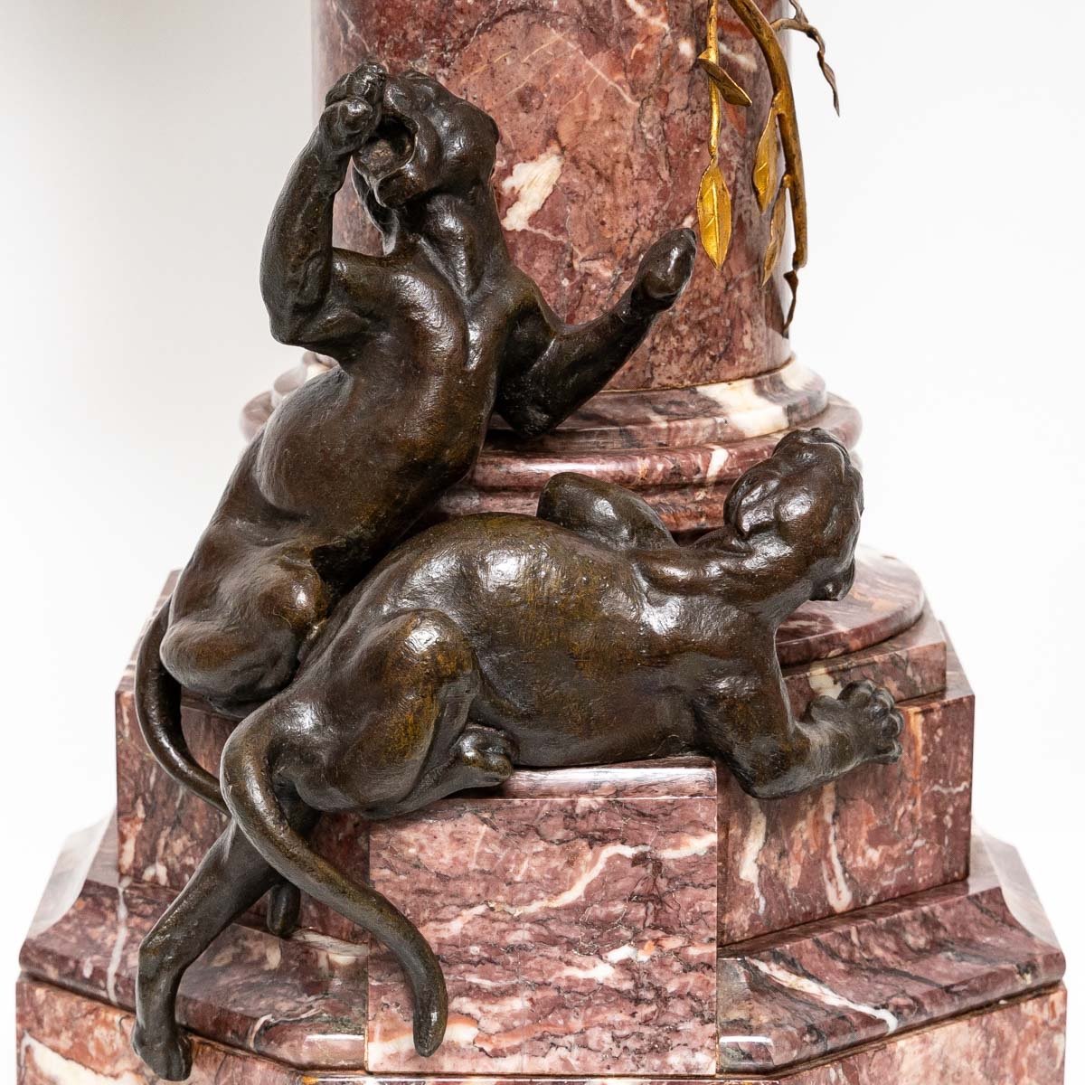 Sculpture - La Charmeuse De Panthère , Albert - Ernest  Carrier-Belleuse (1824 - 1887) , Bronze XIX ème siècle -photo-4