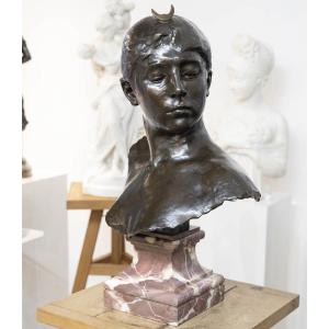 Sculpture - Bust , Diana The Huntress By Alexandre Falguière (1831-1900) - Bronze