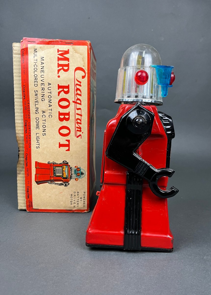 Cragstan Mr Robot Japan-photo-2