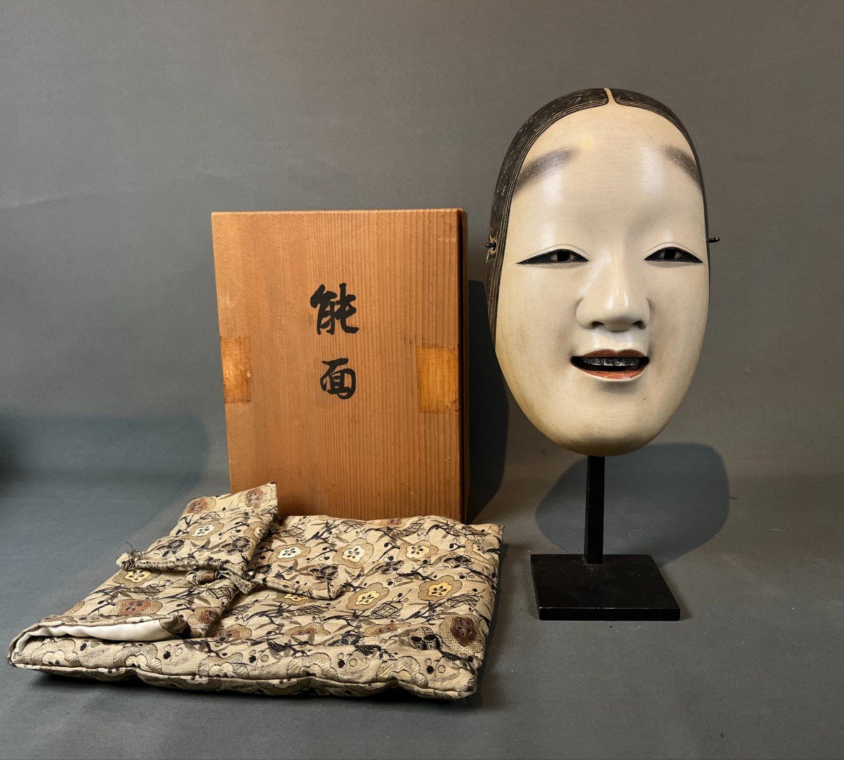 Masque Noh "ko Omoté" Japon