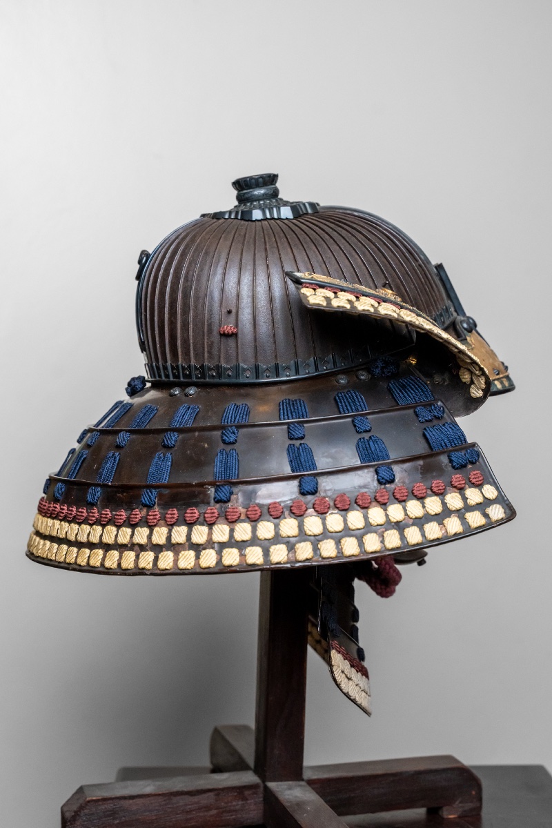 Suji Bachi Kabuto Decorated With Shakudo-photo-4