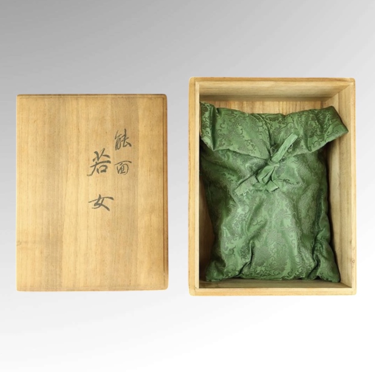 Waka Onna Noh Mask Japan -photo-8