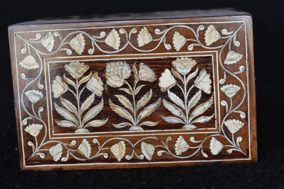 Small Indo-portuguese Cabinet 17th Century-photo-4