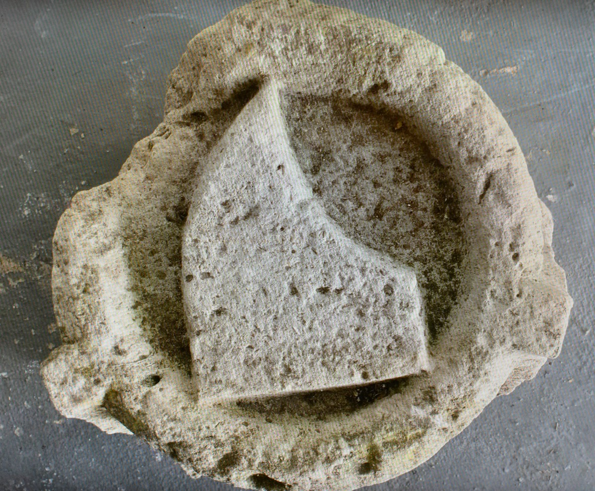 Clé de voûte gothique -photo-2