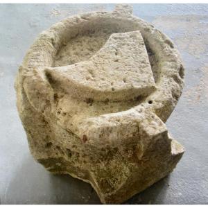 Clé de voûte gothique 