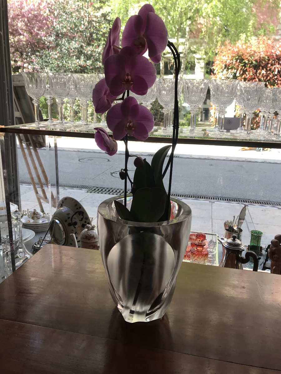  Vase « Ingrid » de Marc Lalique, création de 1970, signé à la pointe Lalique France-photo-2