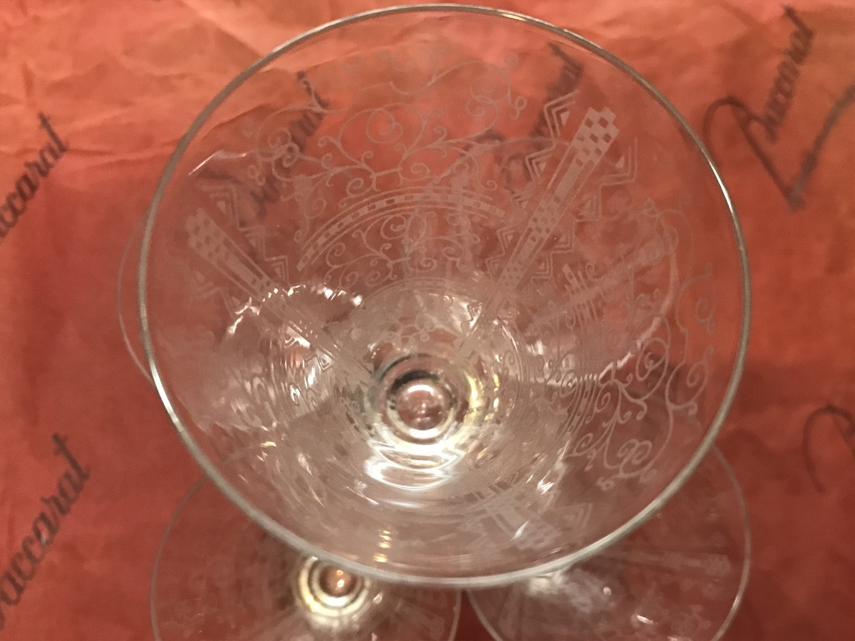 Baccarat suite de 7 verres modèle Lido tous estampillés sauf 1-photo-1