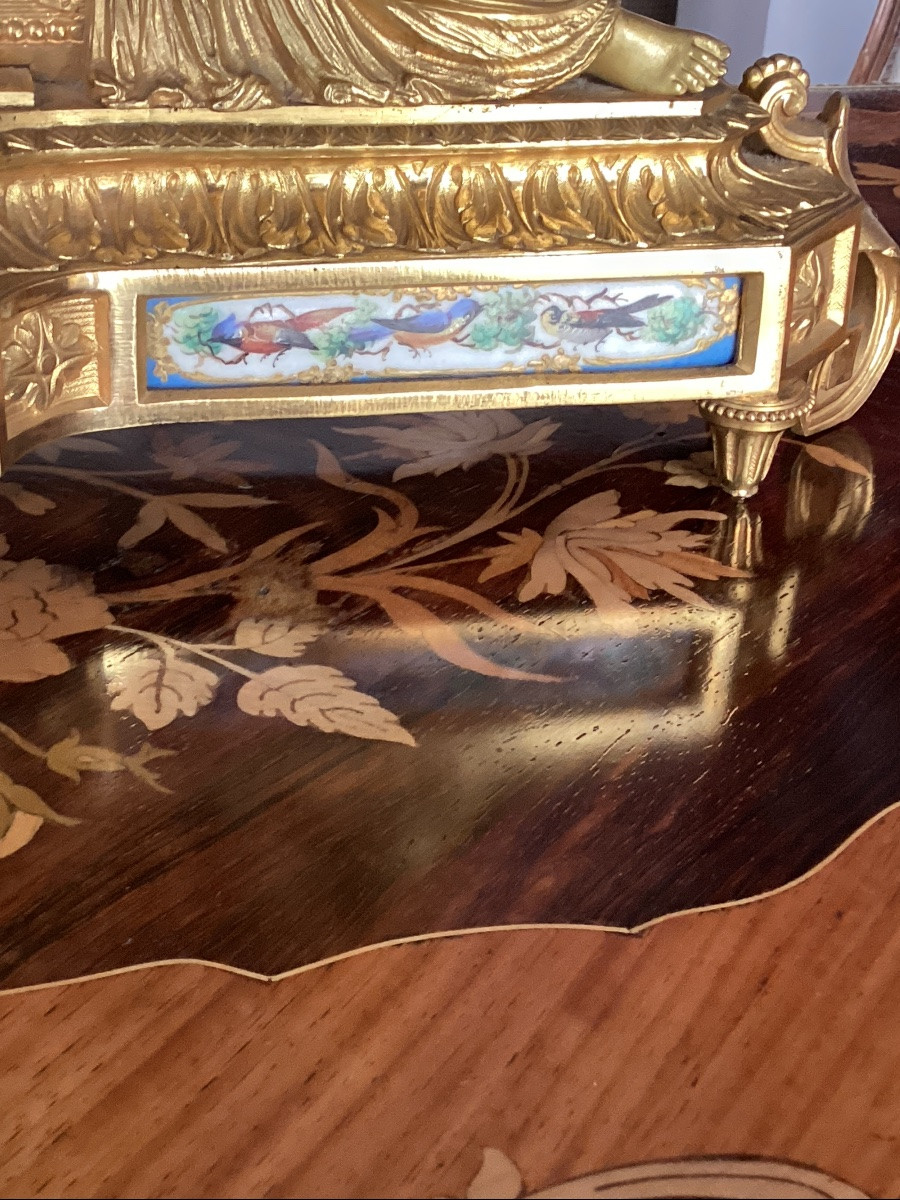 Pendule en bronze doré d’epoque 1900 de style Napoleon III-photo-3