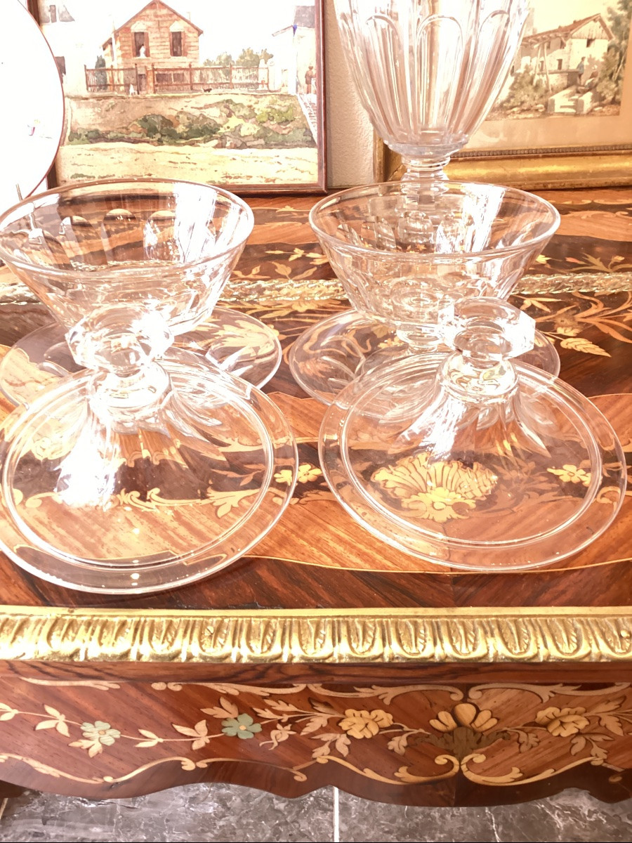 Paire de drageoirs en cristal a cotes avec leurs présentoirs  Baccarat ?-photo-2