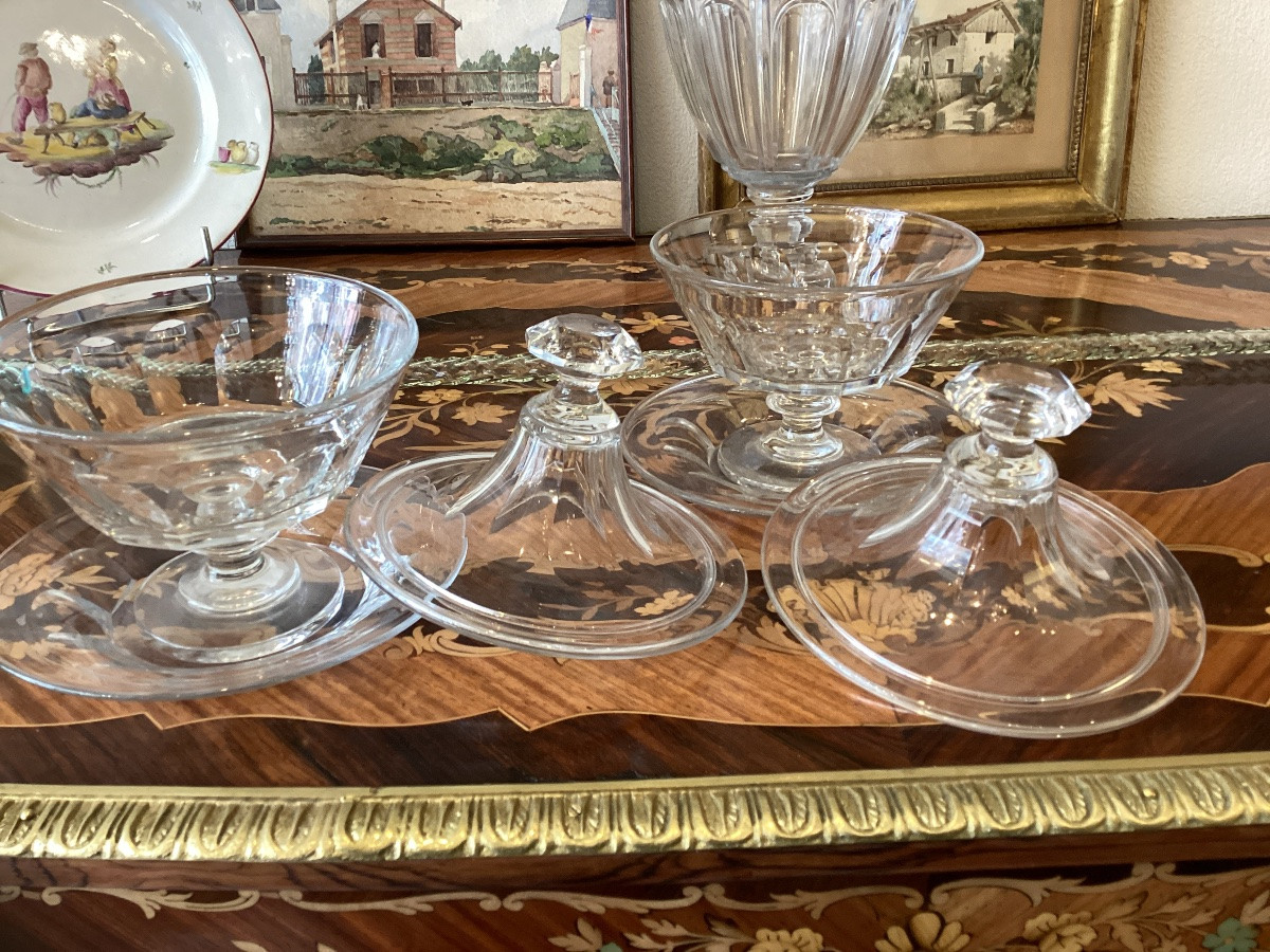 Paire de drageoirs en cristal a cotes avec leurs présentoirs  Baccarat ?-photo-4