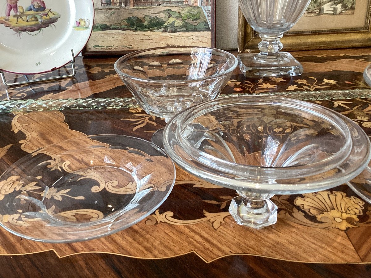 Paire de drageoirs en cristal a cotes avec leurs présentoirs  Baccarat ?-photo-7