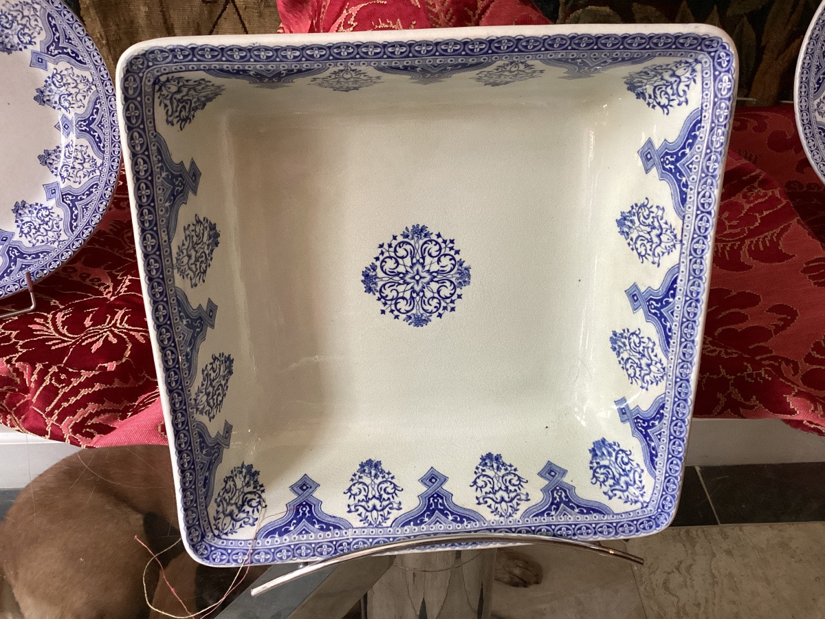 Napoleon III Gien Dinner Service, Decorated In Rouen Blue With A Large Radiating Pattern 90p-photo-5