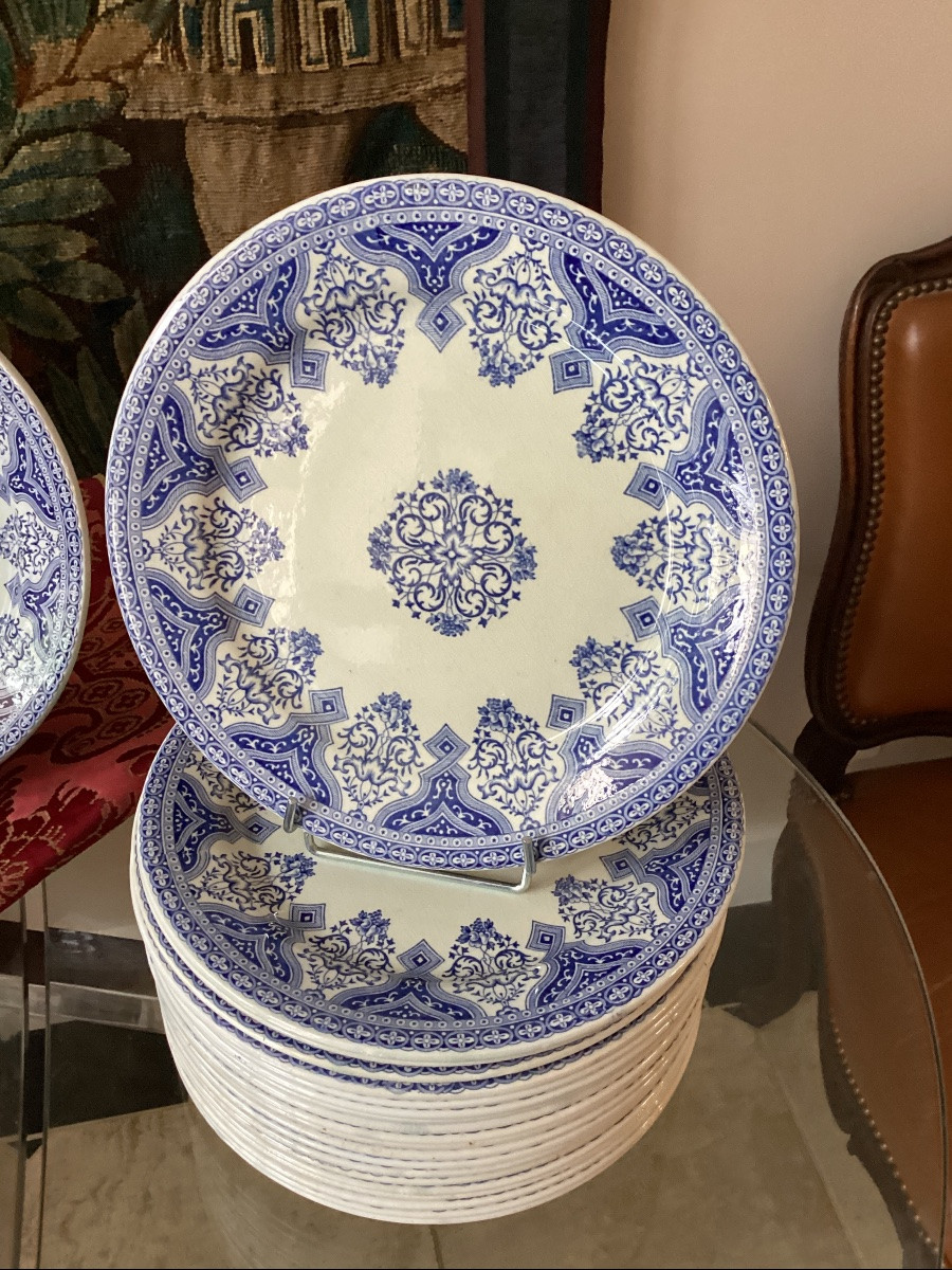 Napoleon III Gien Dinner Service, Decorated In Rouen Blue With A Large Radiating Pattern 90p-photo-6