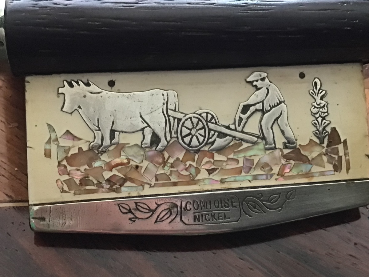 Wood And Metal Snuffbox With A Bone Plate Featuring A Plowing Motif And Fine Mother-of-pearl Inlay, 19th Century-photo-1