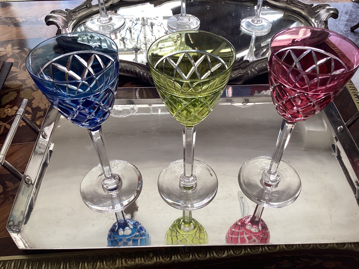  Suite de 6 verres en cristal de couleur dit Roemer Val SaintLambert ?