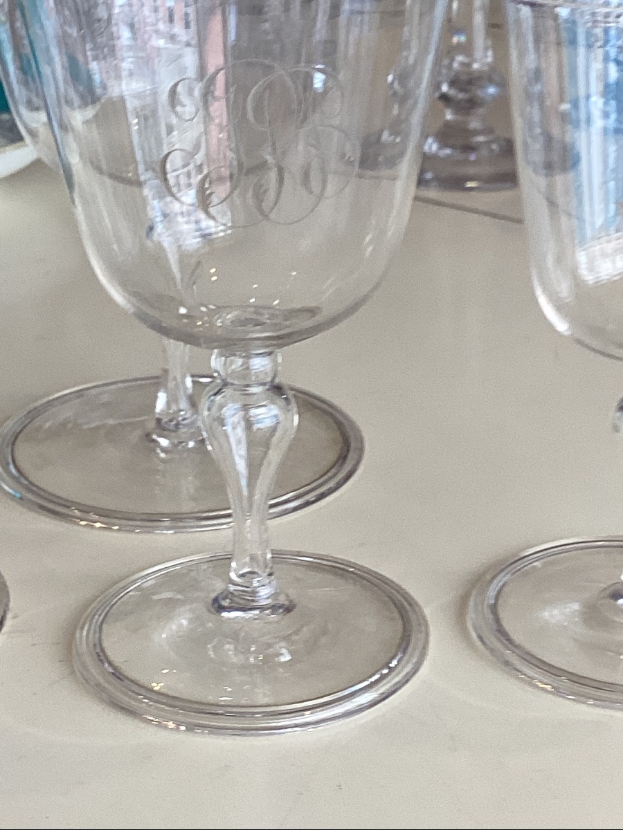 Suite de 32 verres en verre soufflé debut XIX eme monogramme-photo-8