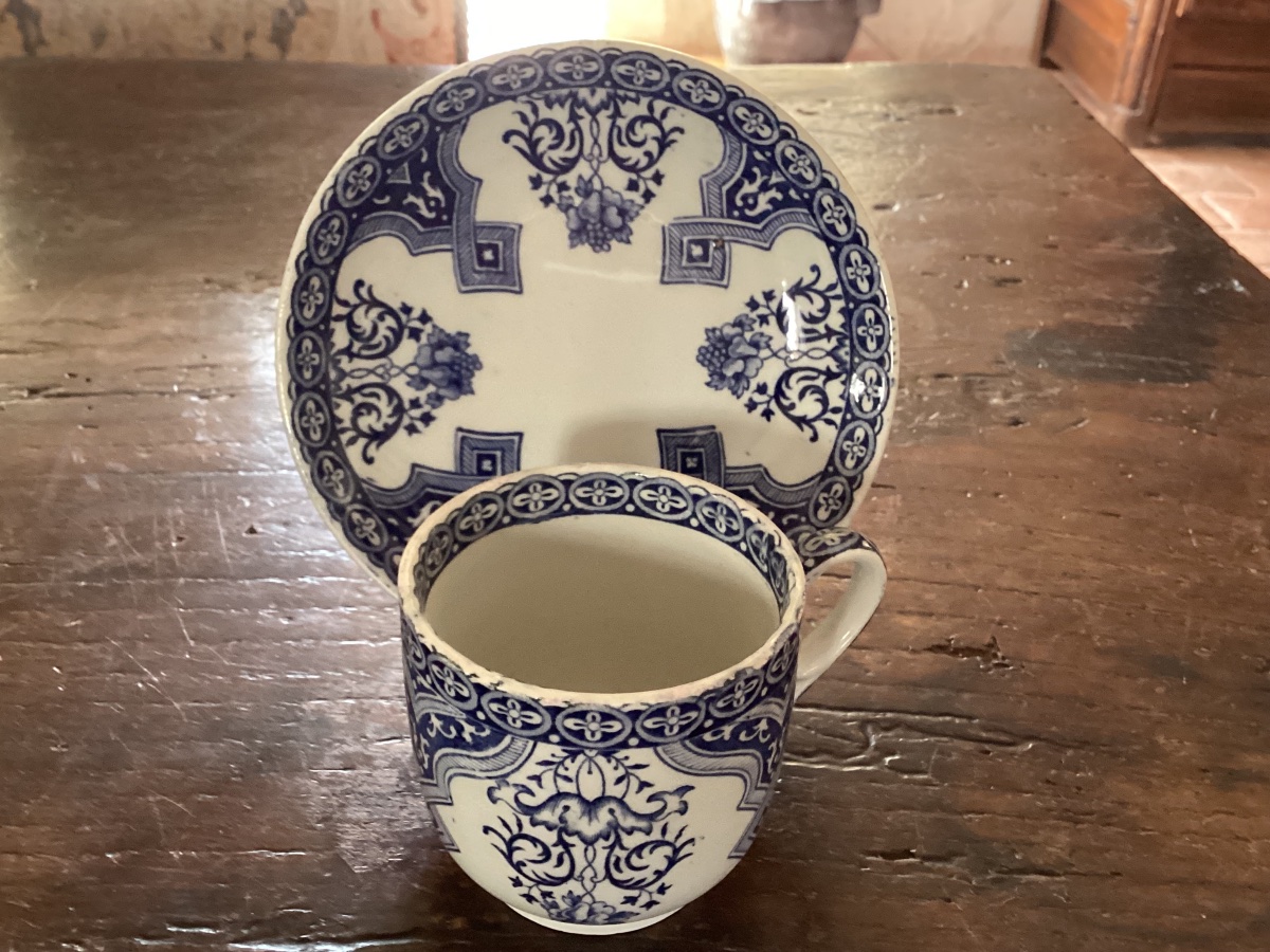 Gien 6 tasses et soucoupes décor Rouen vers 1875-1880 monograme Gien en bleu avec la lettre A-photo-3