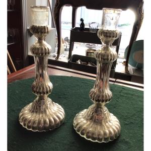Paire de bougeoirs en verre eglomise d’époque Louis Philippe