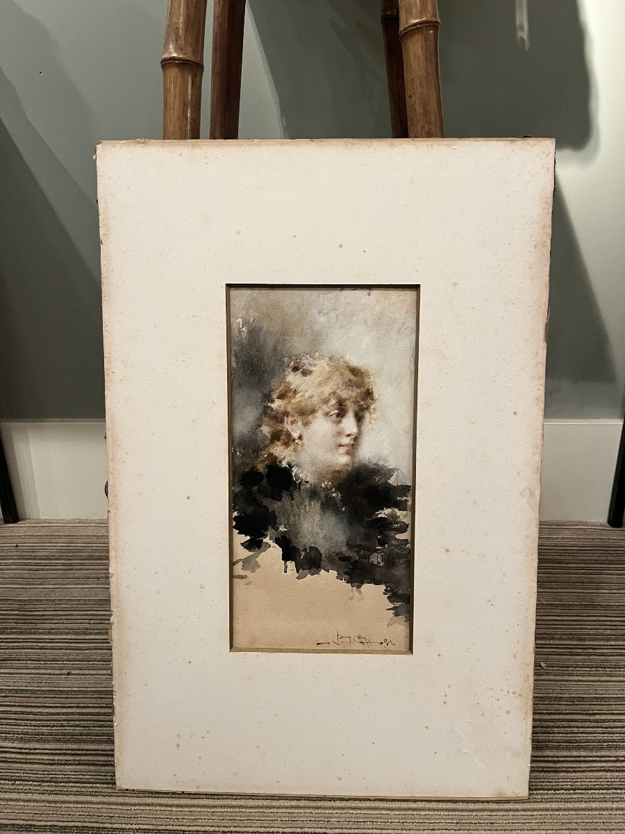 Luigi Conconi (1852 - 1917), Portrait Of An Elegant Woman-photo-1