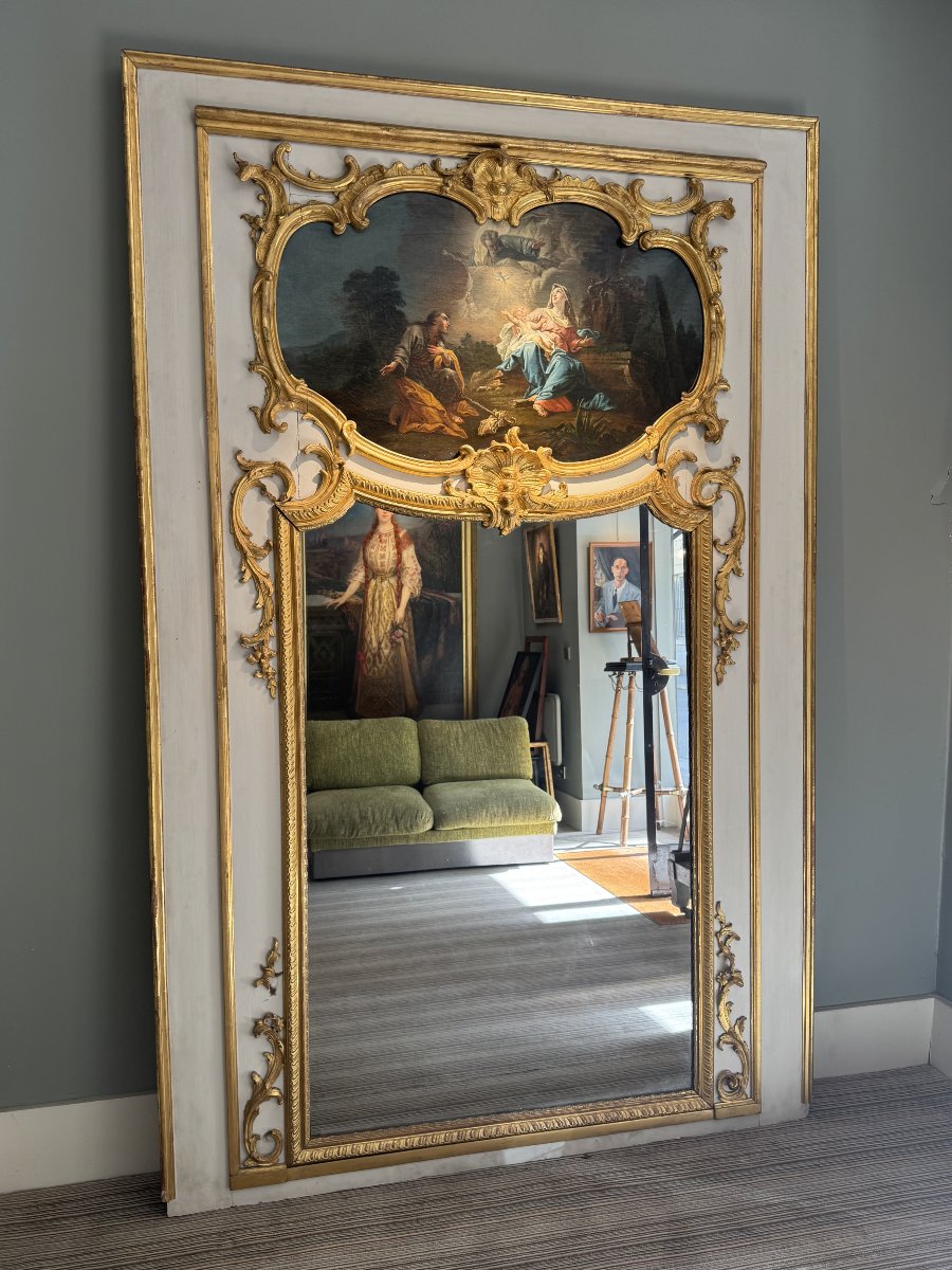 Grand trumeau d'époque Louis XV,  avec une peinture par l'atelier de Jean II Restout 1692-1768