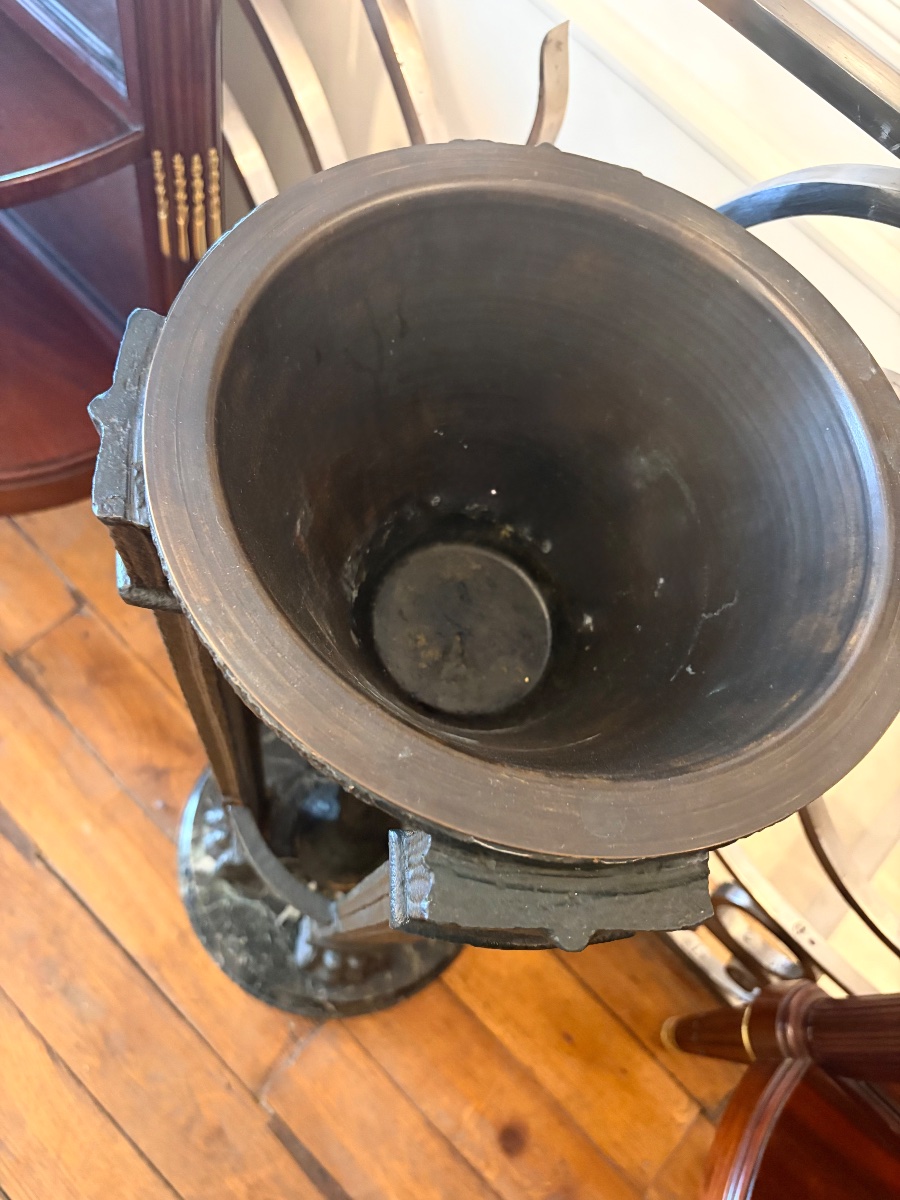 Cast-iron Planter-photo-4
